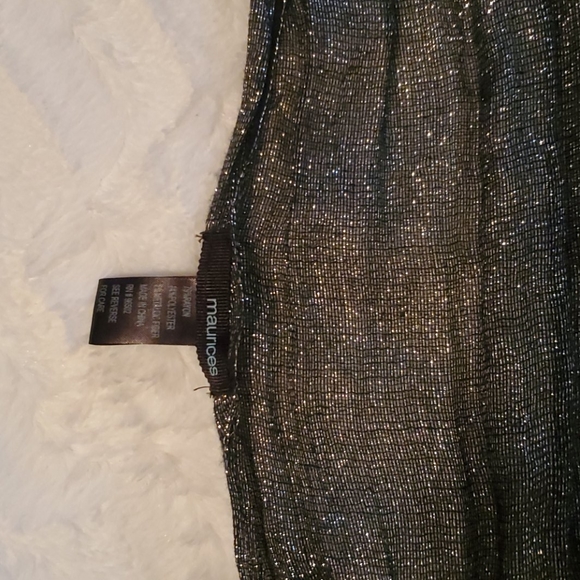 Scarf - Picture 3 of 3